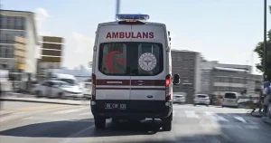 ambulans-666551.jpg